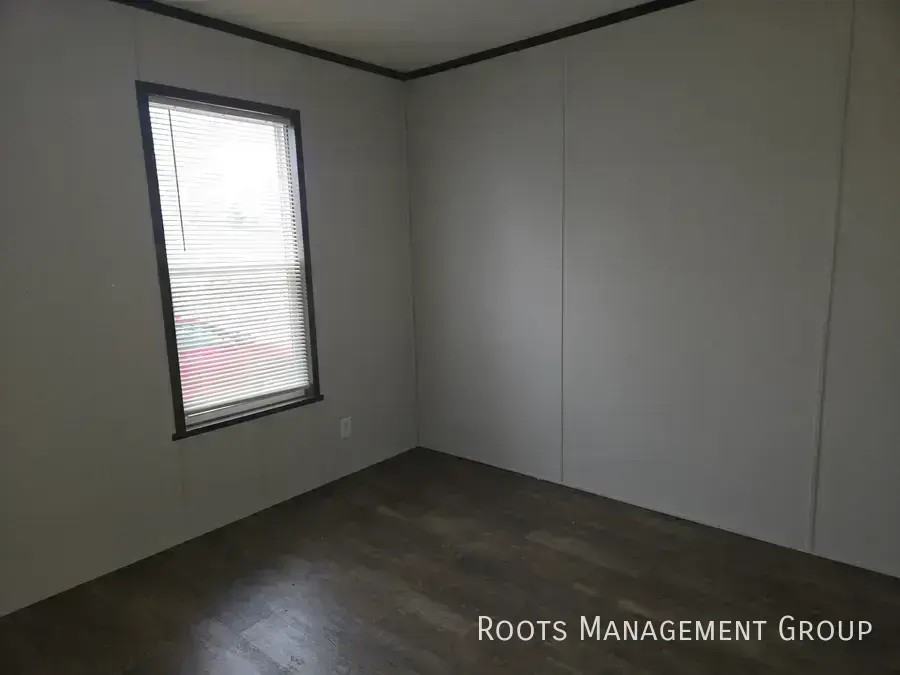 2554 Apollo Dr - Photo 6 of 15