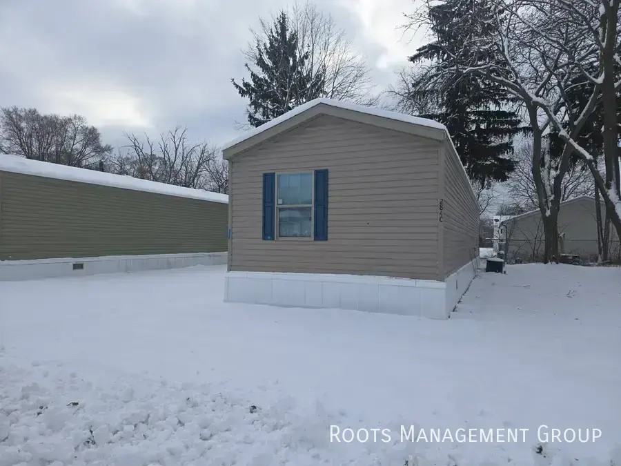 2840 Gemini St - Photo 3 of 16