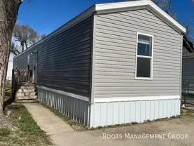 1402 Winona St - Photo 1 of 1