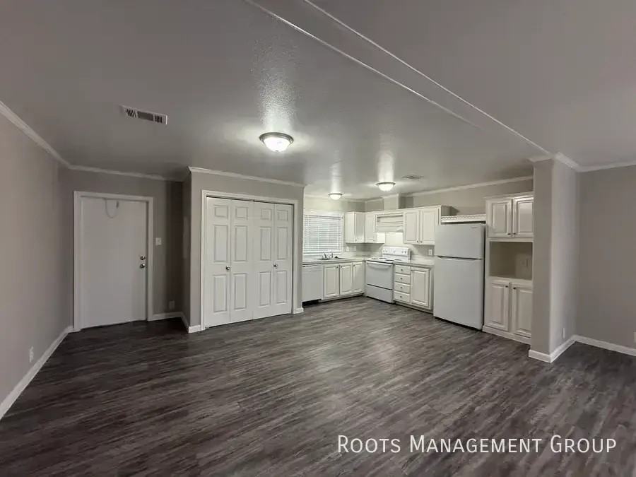 4503 Blue Bonnet Dr #4503B - Photo 2 of 25