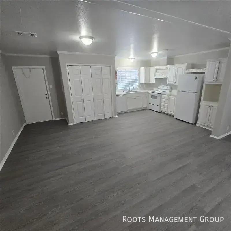 16047 Clarke Springs Dr #16047C - Photo 2 of 21