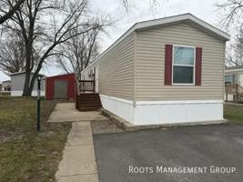 featured image of 302 Carriage Lane Est #302