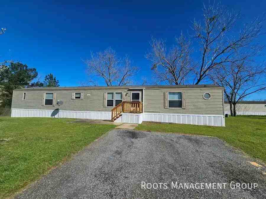 2710 W Oakridge Dr #44 - Photo 3 of 17