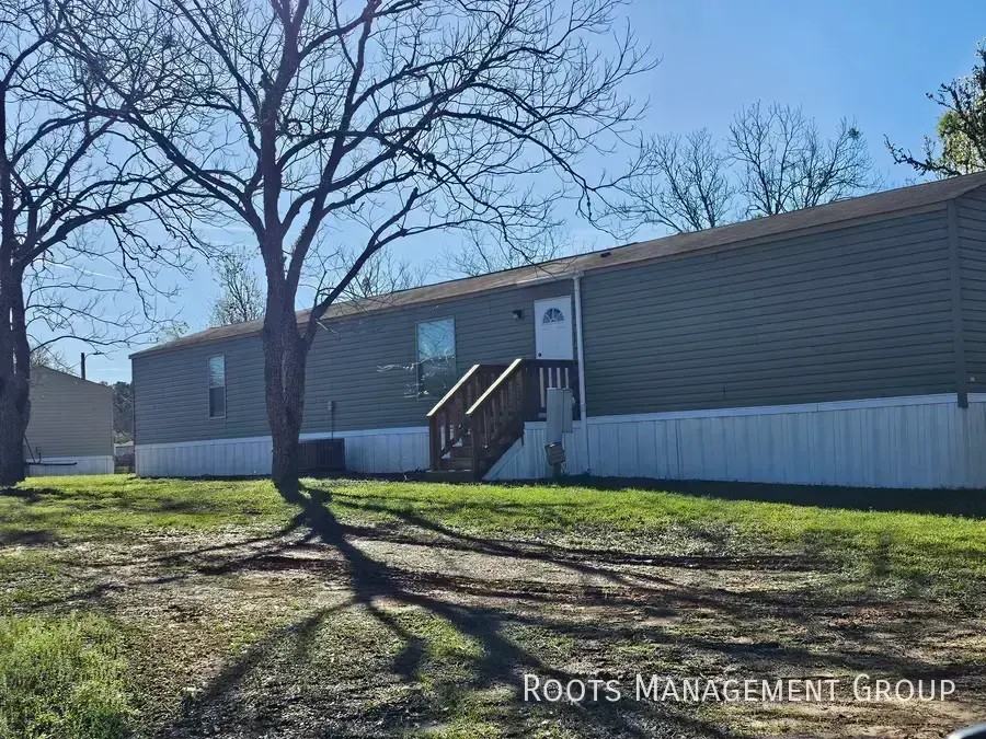 2710 W Oakridge Dr #44 - Photo 4 of 17