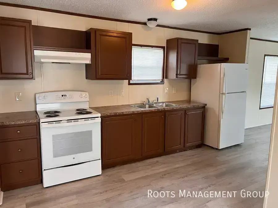 373 S Jackson St #72 - Photo 5 of 20