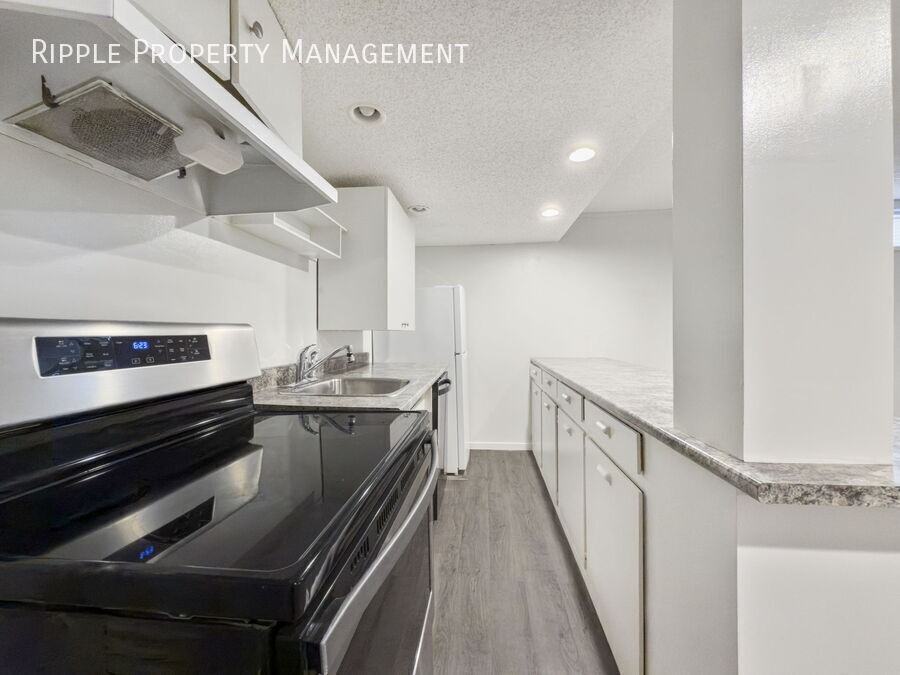 63 Woodglen Close Sw Lowr - Photo 4 of 11