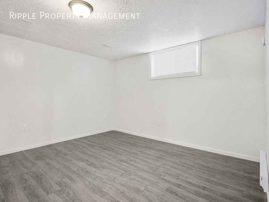 63 Woodglen Close Sw Lowr - Photo 7 of 11