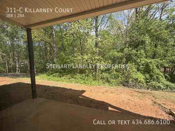 311 Killarney Ct Apt C - Photo 7 of 32