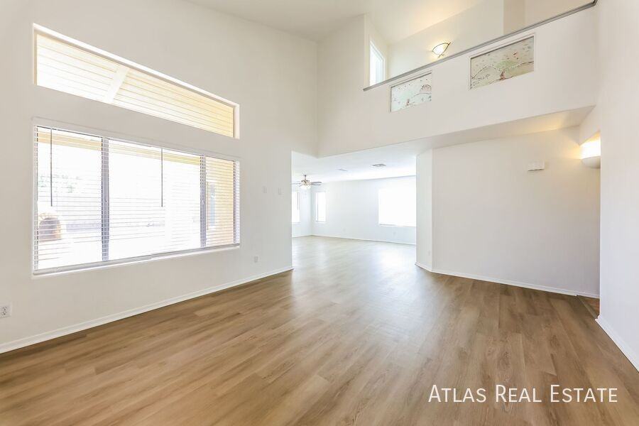 30427 N 42nd Pl - Photo 3 of 21