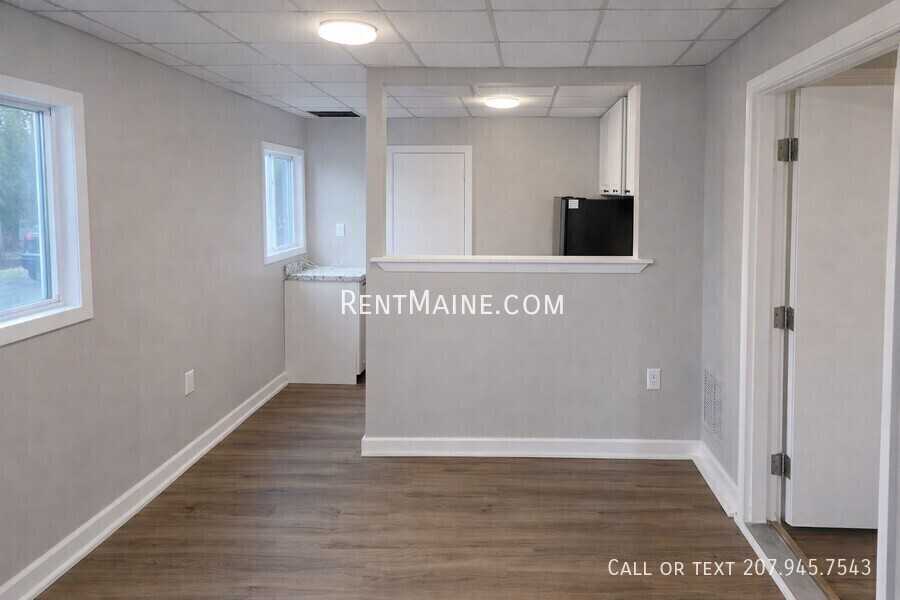 1286 Union St - Photo 4 of 16