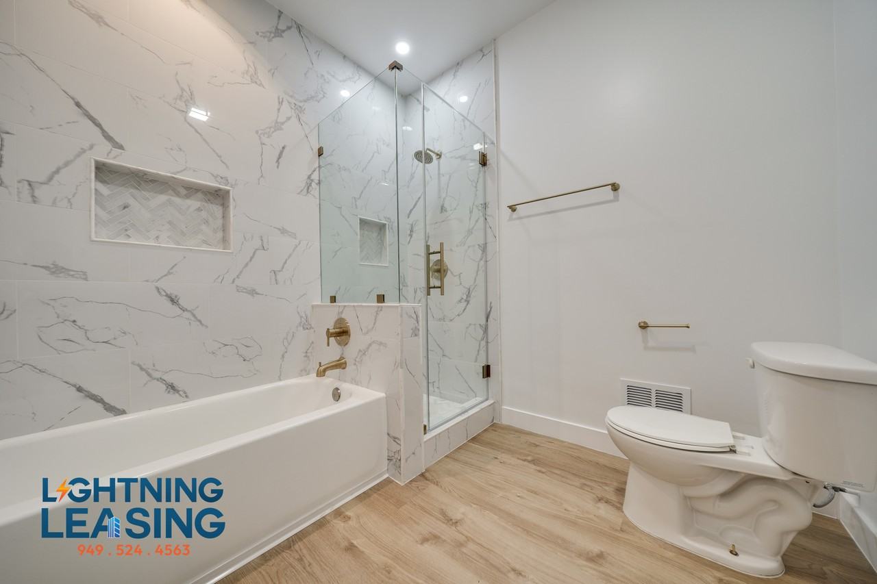 6137 Saturn St #6135D - Photo 3 of 25