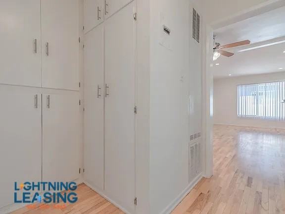 1921 S Shenandoah St #6A - Photo 7 of 9