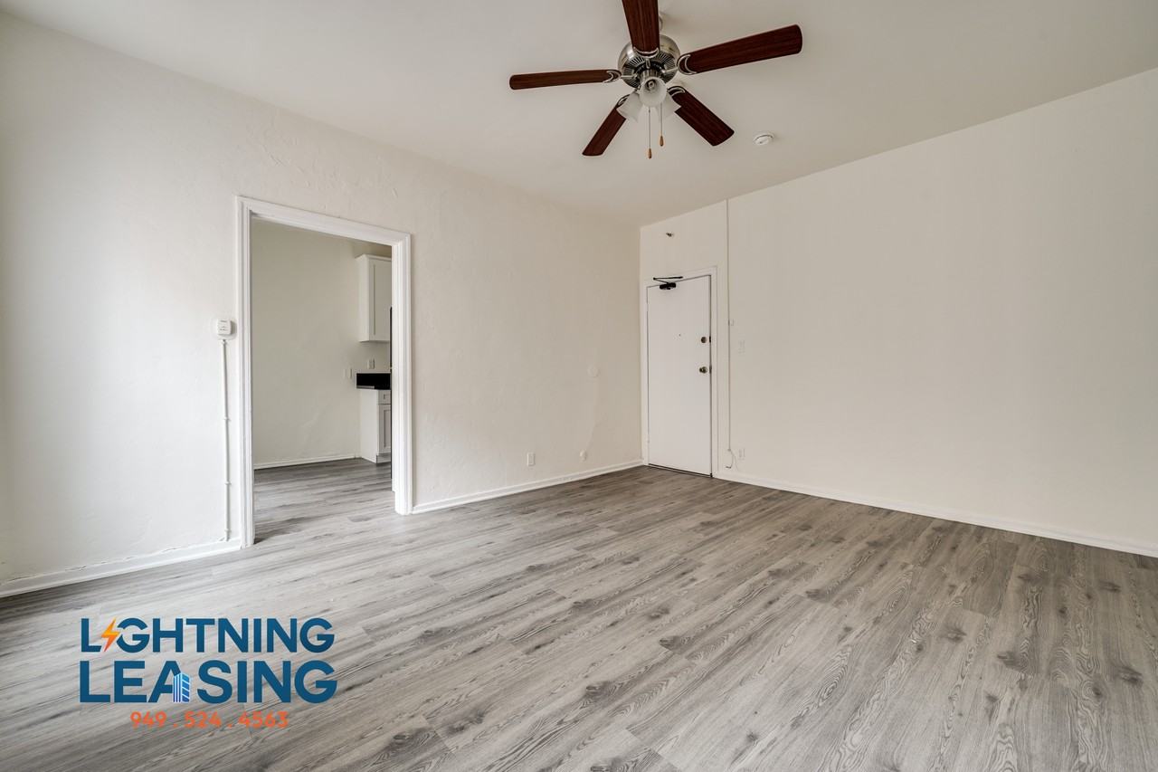 5237 1/2 Monte Vista St #402 - Photo 7 of 20