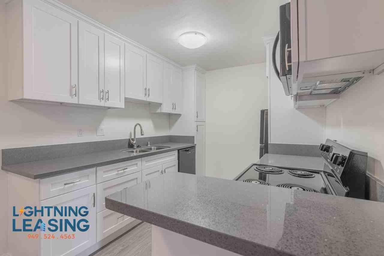 8122 Langdon Ave #25D - Photo 7 of 13