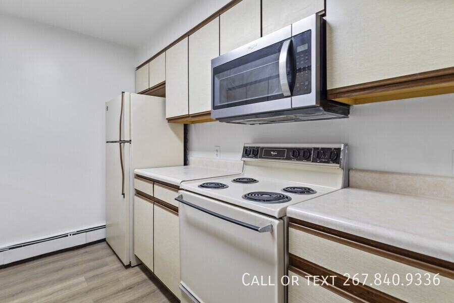 2708 Wehnwood Rd - Photo 7 of 50