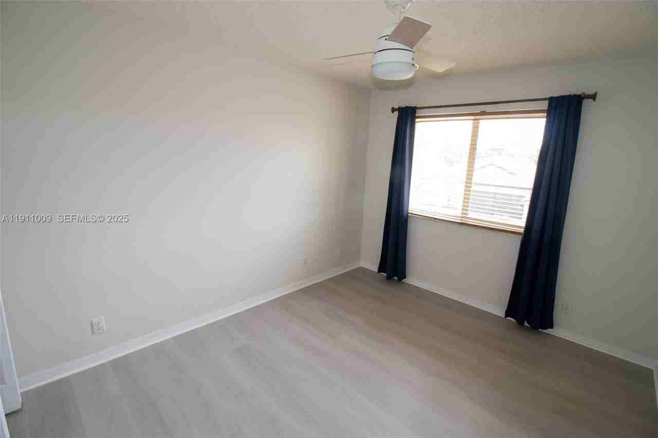 5552 Northwest 125th Terrace #0 - Photo 4 of 28