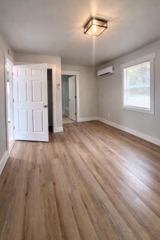 5094 J E L Dr #6 - Photo 6 of 11