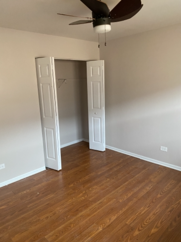 10348 Austin Ave #3 - Photo 5 of 9