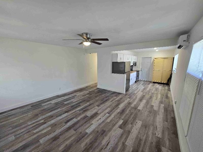 236 Se 9th Ave - Photo 2 of 15