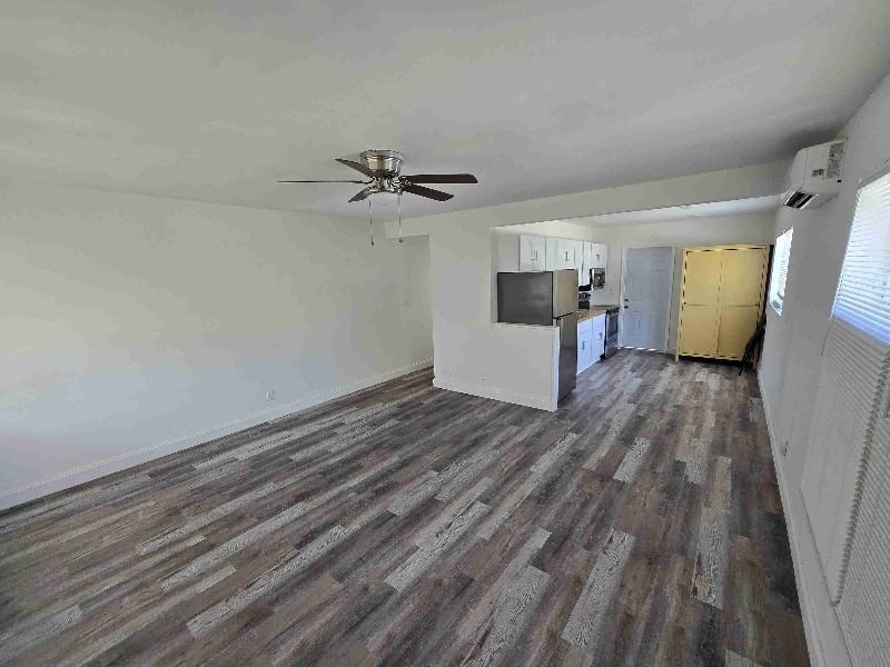 236 Se 9th Ave - Photo 4 of 15