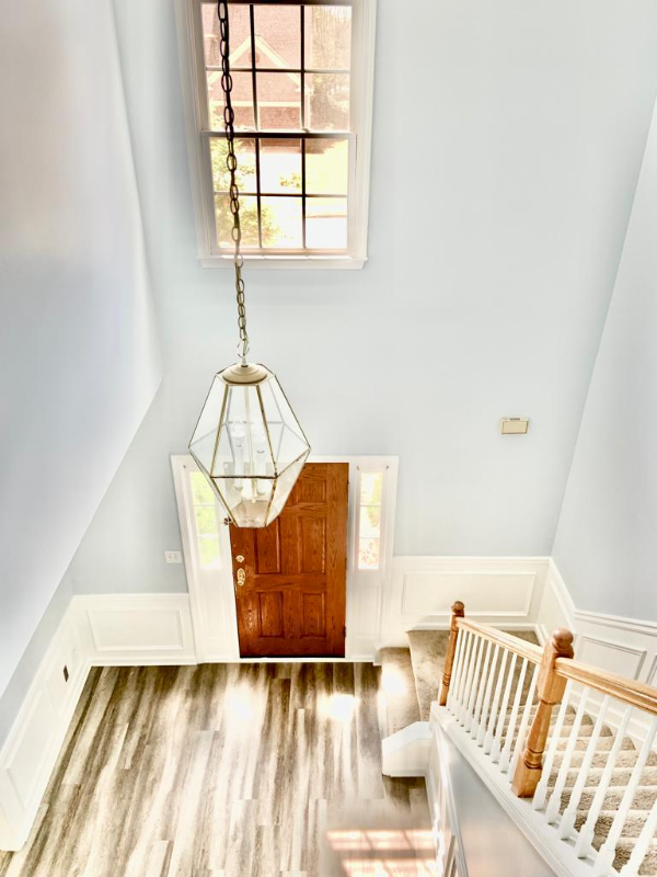 400 Stedford Ln - Photo 4 of 22