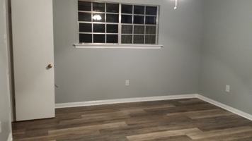 featured image of 137 18th St Rear