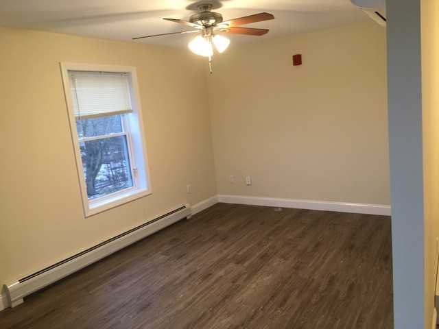 15 Park St - Photo 3 of 10