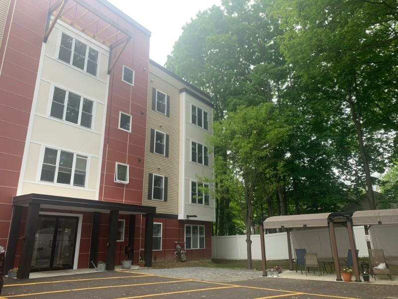 15 Park St - Photo 6 of 10