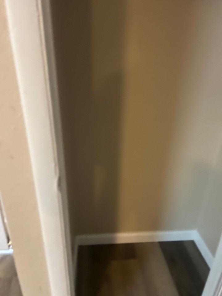 808 W Cypress Ave #9 - Photo 3 of 5