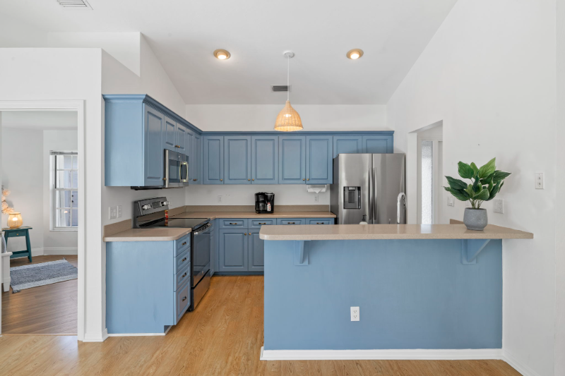 2540 Royal Palm Ct - Photo 5 of 25