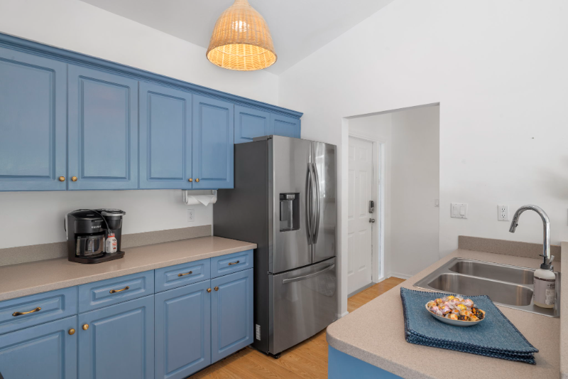 2540 Royal Palm Ct - Photo 6 of 25