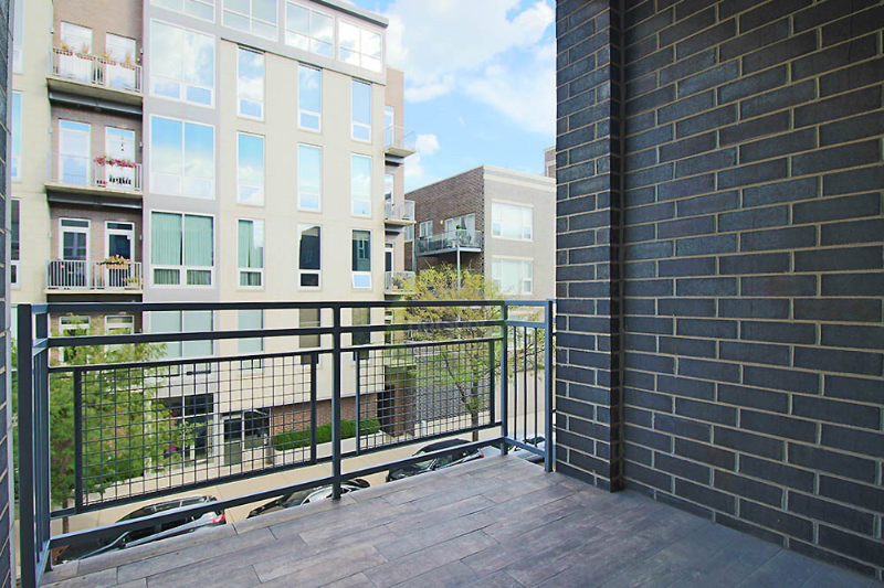 30 N Aberdeen St - Photo 2 of 4