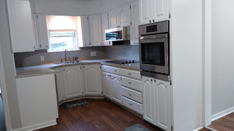 179 N Sylvan Ave - Photo 3 of 9