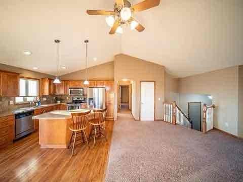 3794 44th Ave Nw - Photo 4 of 11