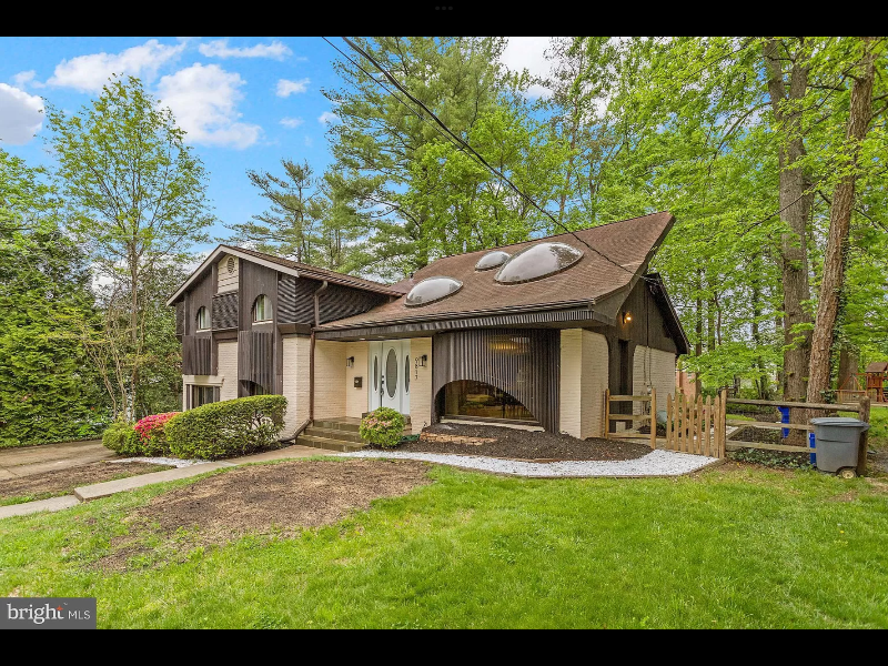 9817 Inglemere Dr - Photo 4 of 36