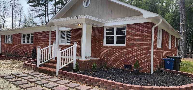 4605 Blanton Rd - Photo 6 of 18