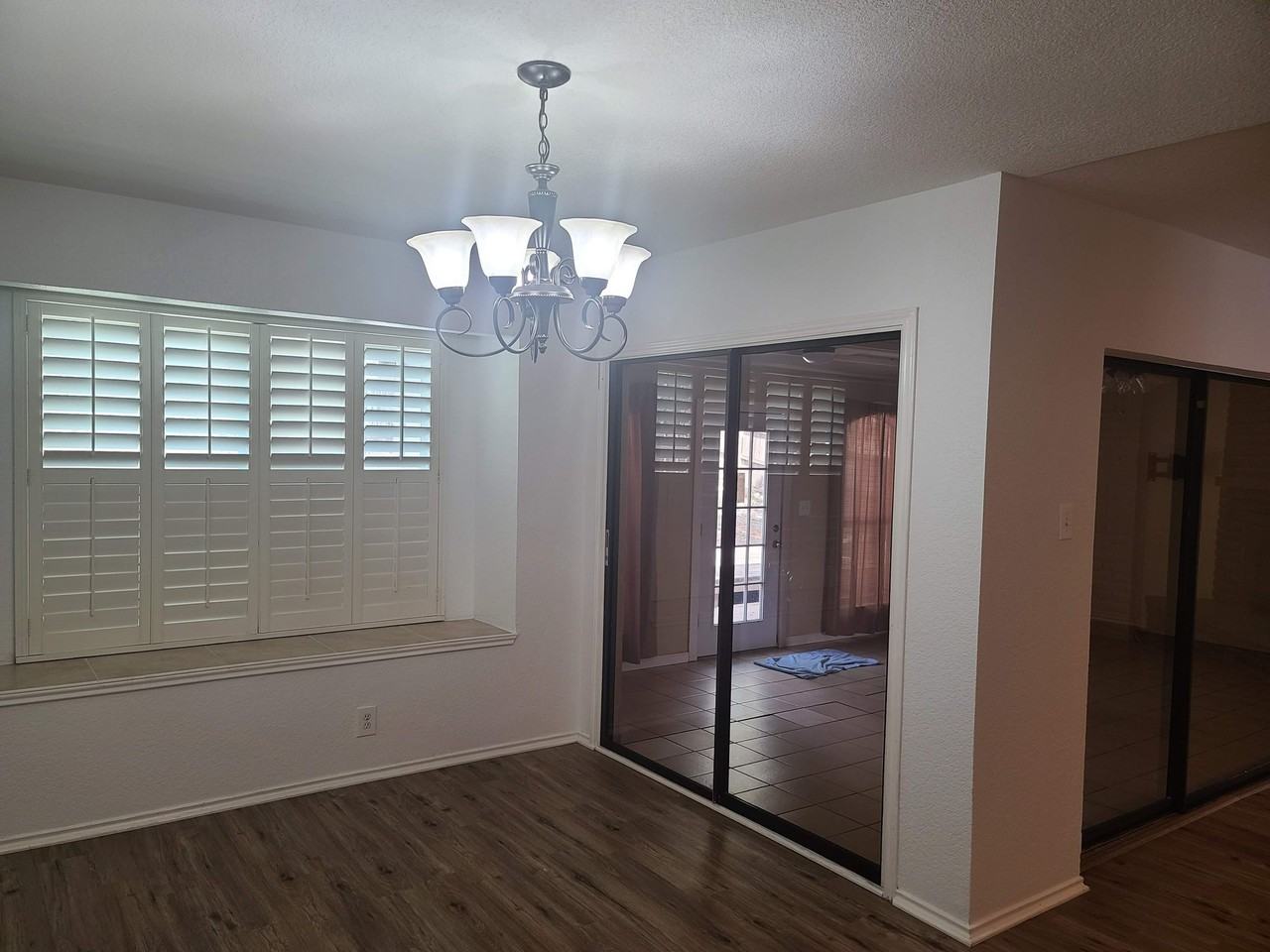 4810 Cherry Tree Dr - Photo 7 of 24