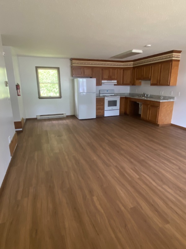 150 Market St #8 - Photo 3 of 14