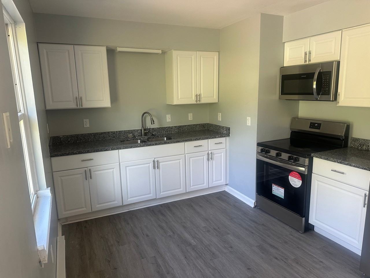 413A Ogle Ave - Photo 2 of 12