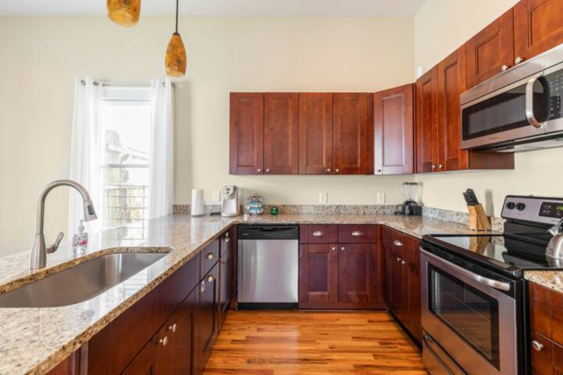 684 Grady Pl Sw - Photo 5 of 23