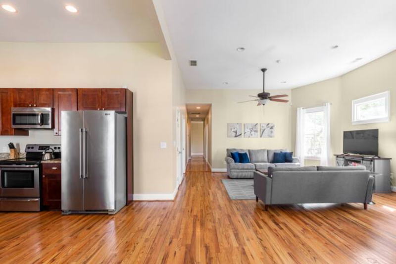 684 Grady Pl Sw - Photo 6 of 23