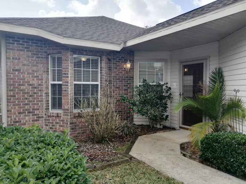 4847 Nw 78th Rd - Photo 3 of 35