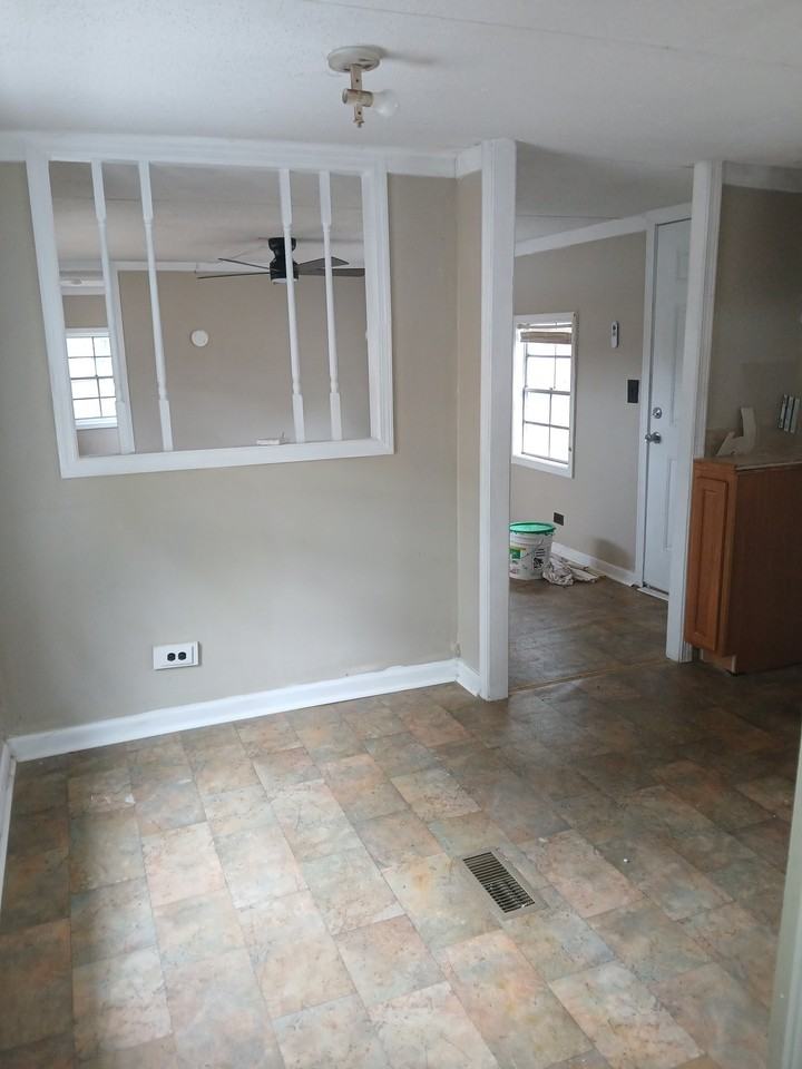 1025 David Austin Rd #B - Photo 4 of 11