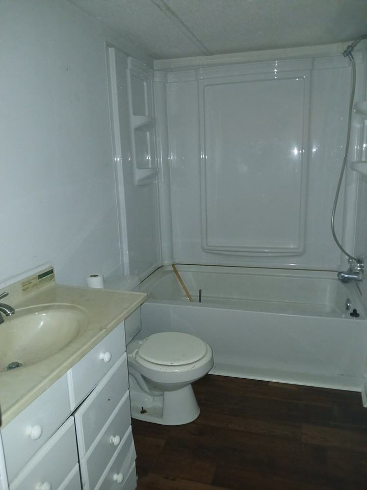 1025 David Austin Rd #B - Photo 6 of 11