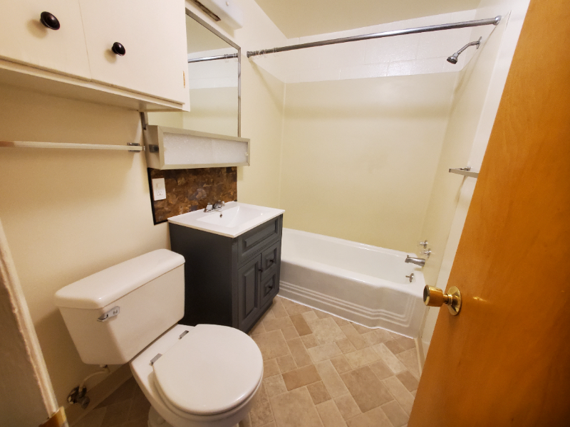 1320 Linda Ln #3 - Photo 5 of 9