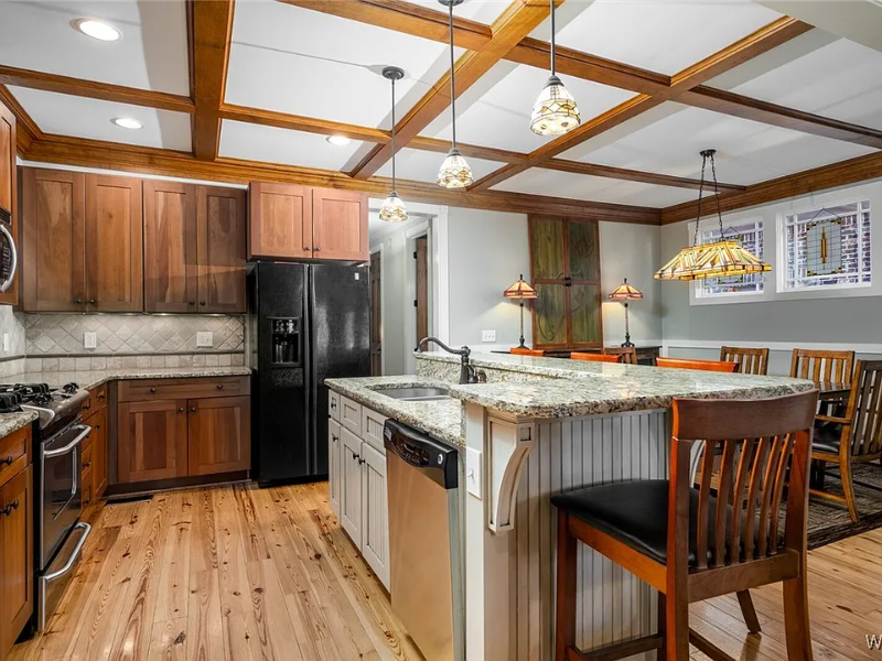 5428 Anna Ln - Photo 7 of 20