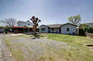 featured image of 841 N Fine Ave