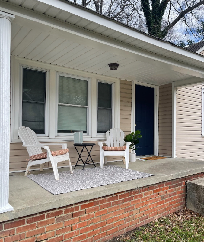 526 Carolyn Ave - Photo 5 of 6