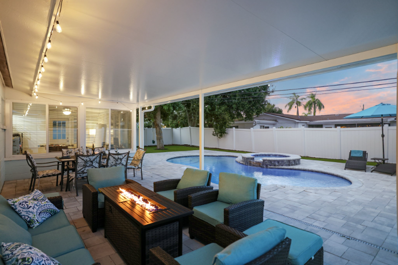 6945 11th Ave N - Photo 2 of 35