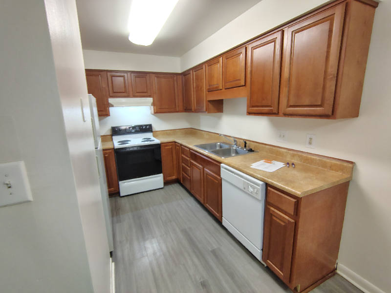 600 Reusens Rd #I94 - Photo 7 of 10